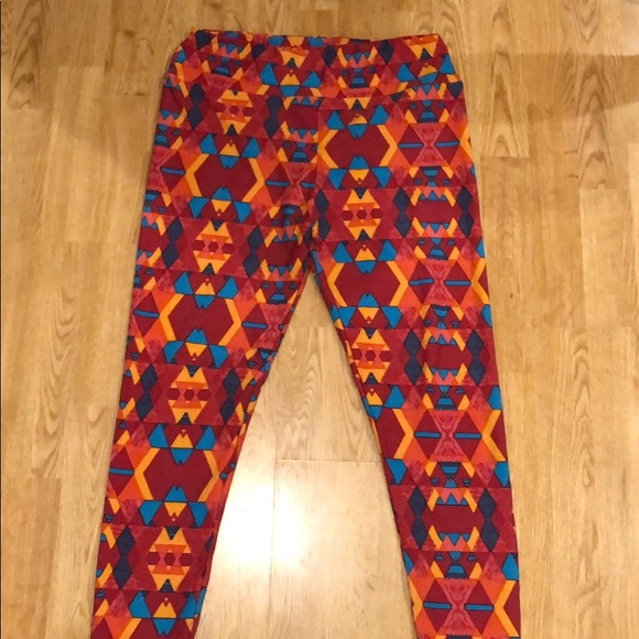 LuLaRoe Pants - Tall and Curvy Leggings LuLaRoe Pants - Tall and Curvy Leggings